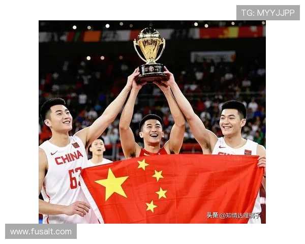 篮球世界杯中国队力克强敌晋级八强 全队表现令人震撼再创历史新篇章