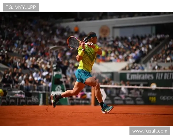 网球赛季大热开启 各大赛事激烈角逐 明星选手争夺年度冠军荣耀